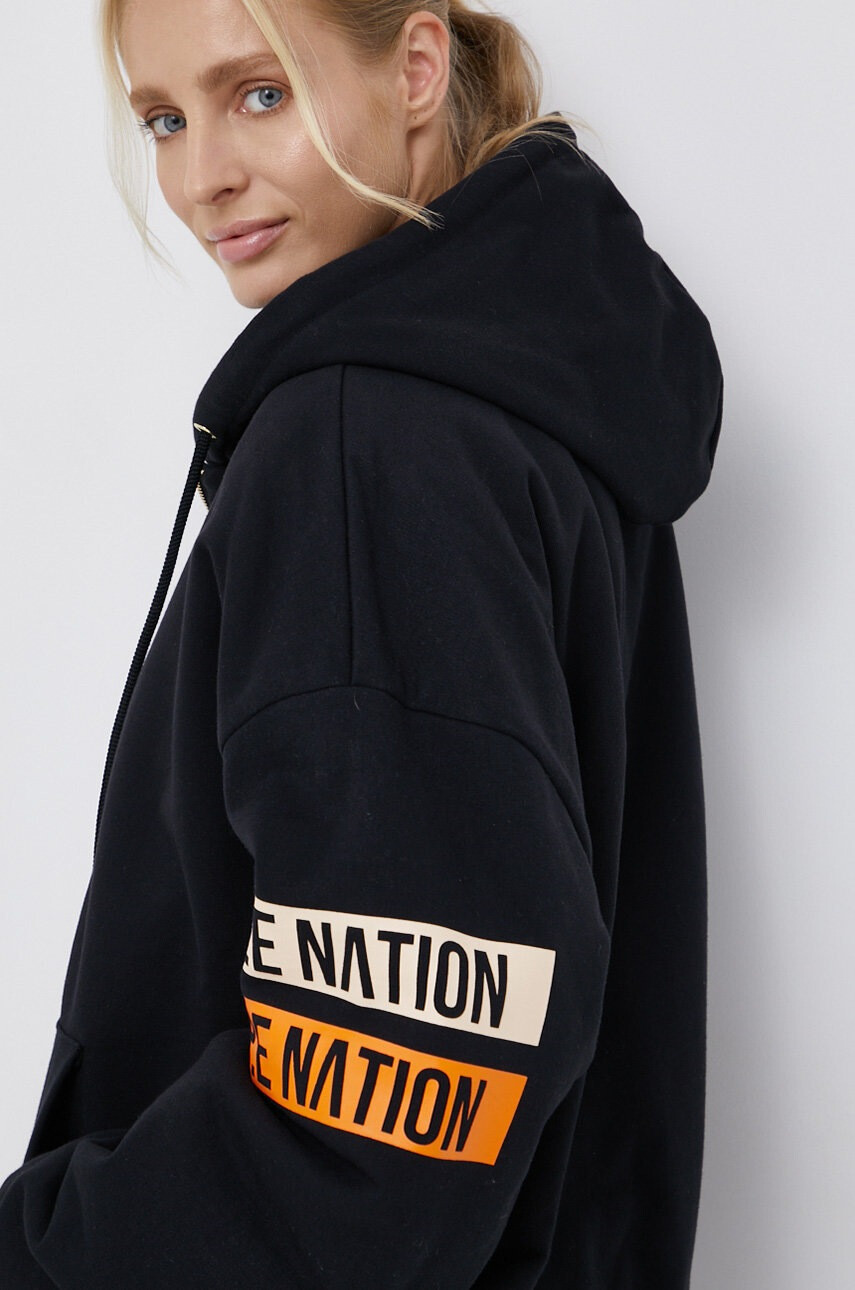 P.E Nation Яке - Pepit.bg