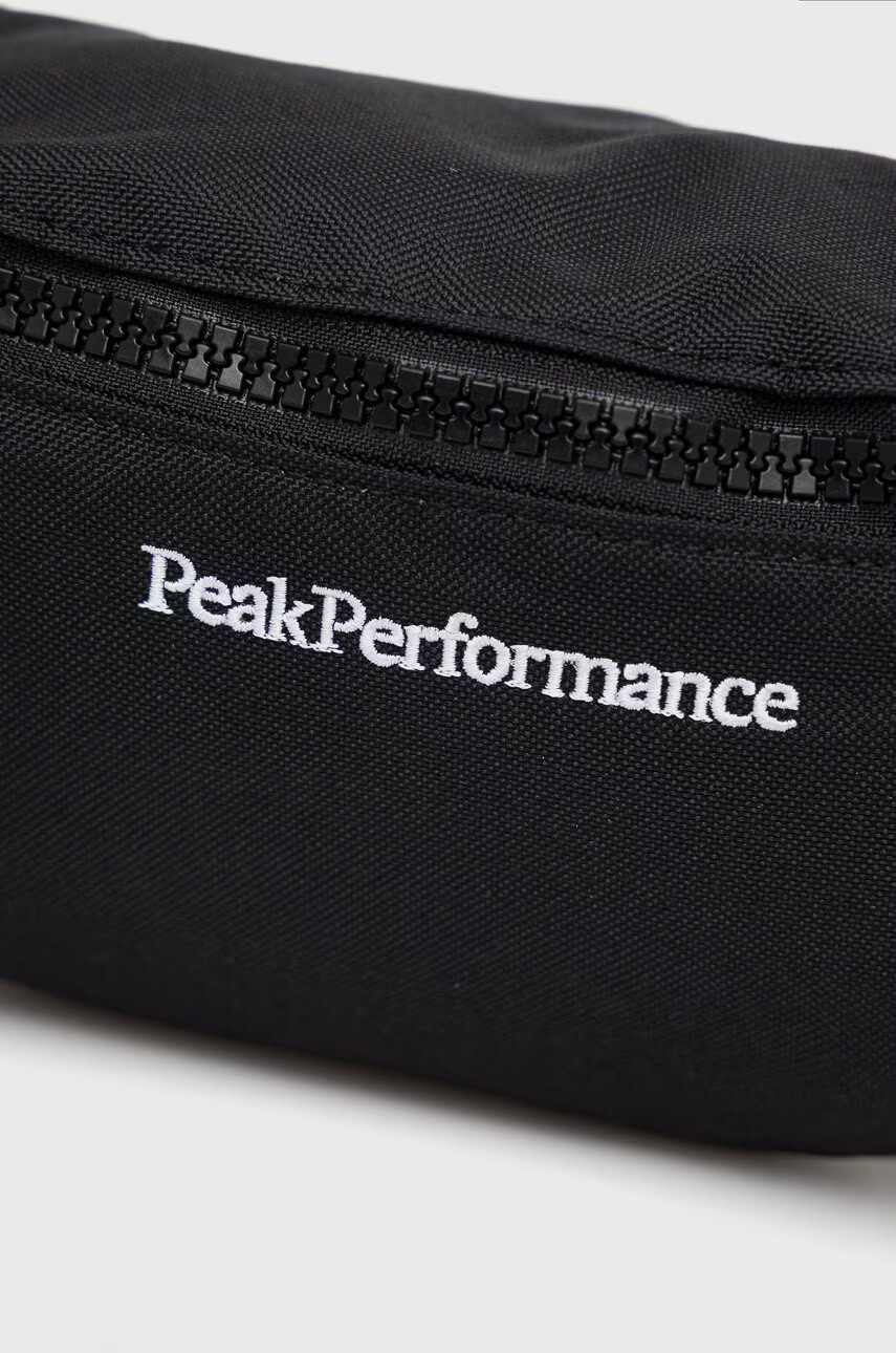 Peak Performance Чанта за кръст в черно - Pepit.bg