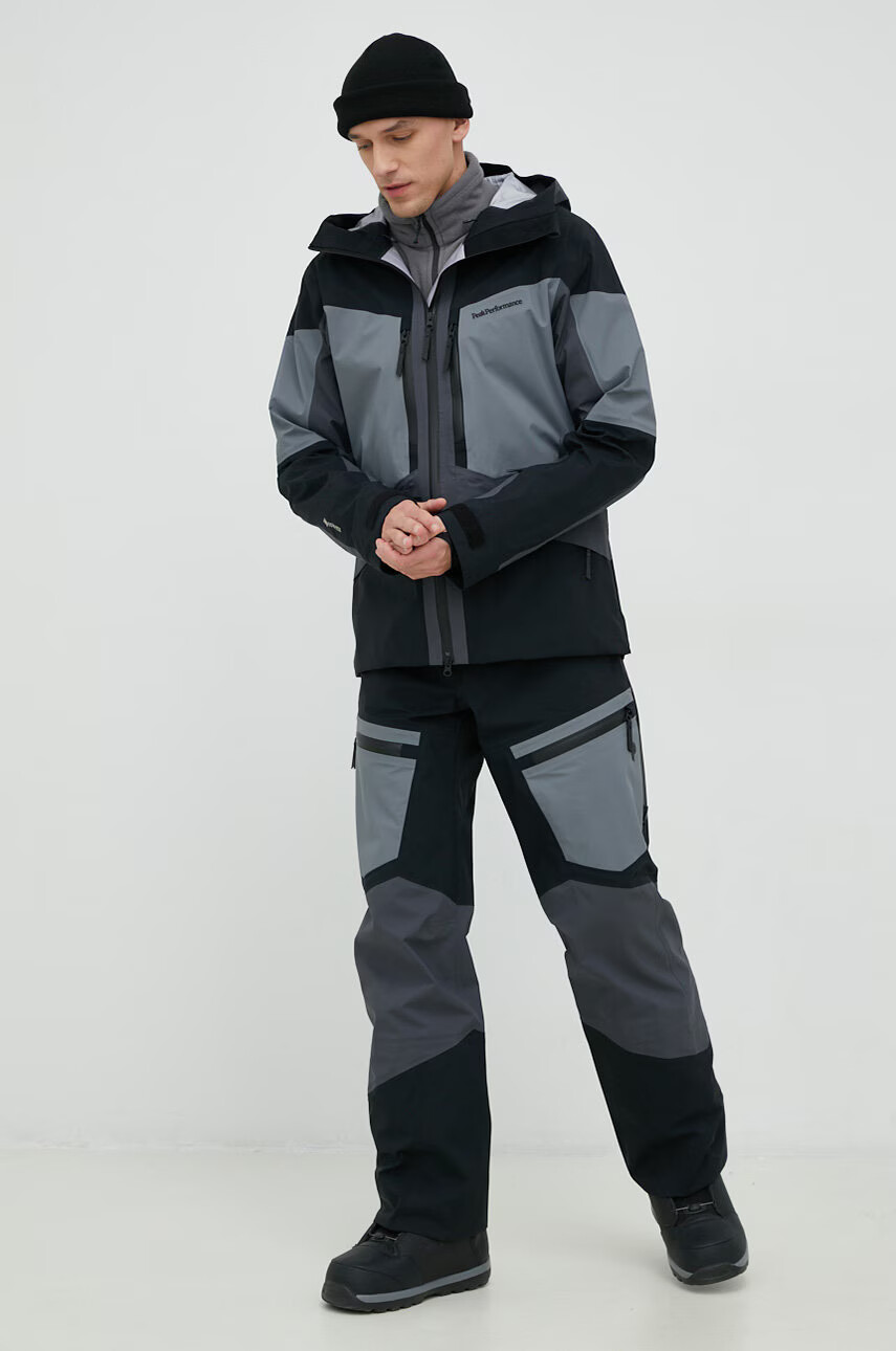 Peak Performance Панталони Gravity GoreTex в черно - Pepit.bg