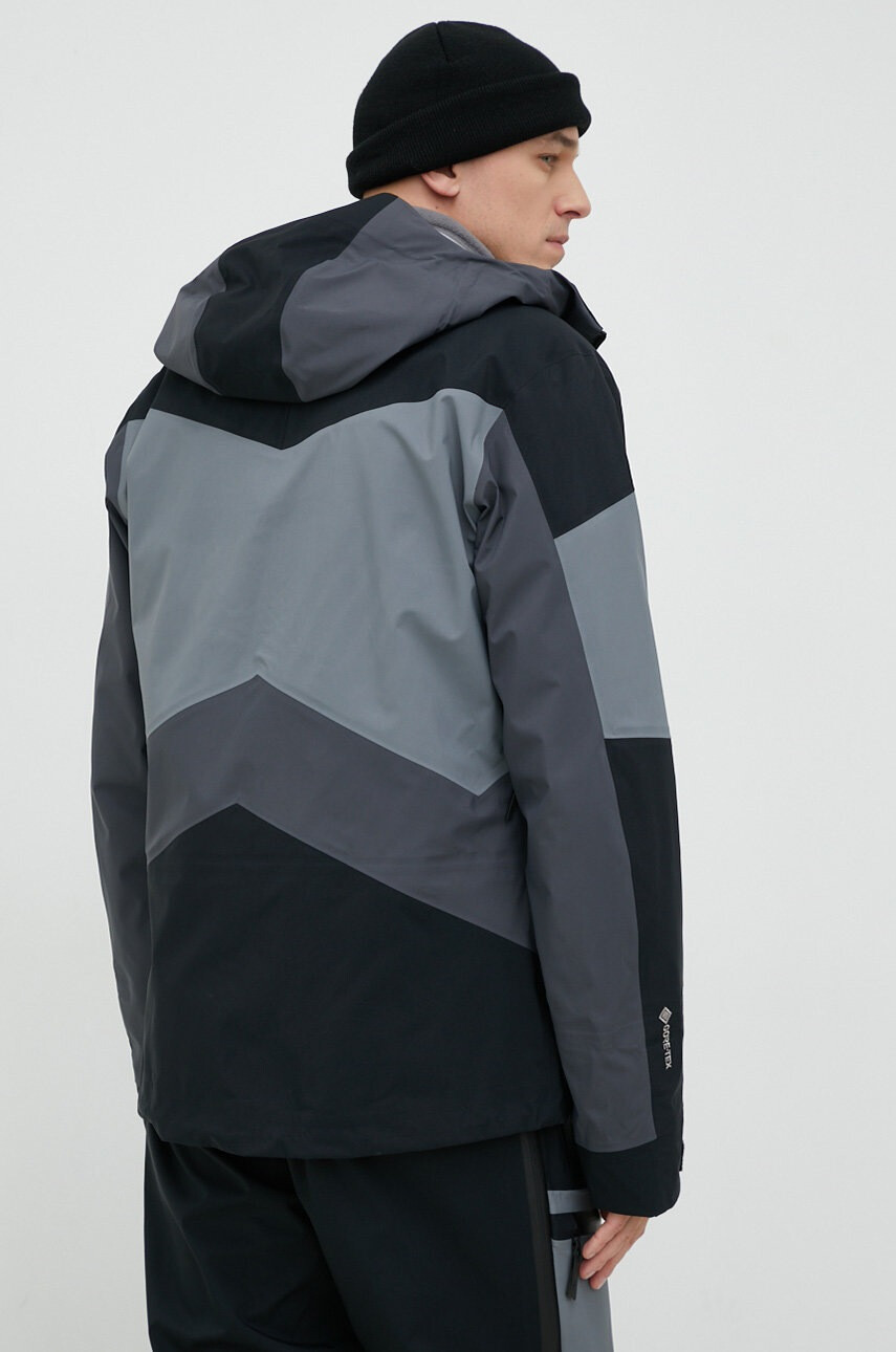 Peak Performance Яке Gravity Gore-Tex в черно - Pepit.bg
