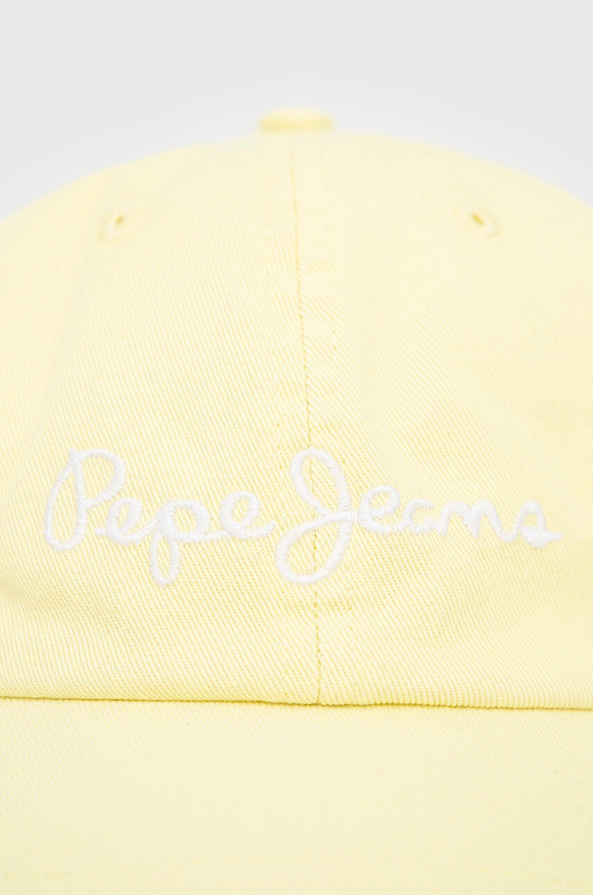 Pepe Jeans Детска шапка в черно от плътен трикотаж - Pepit.bg