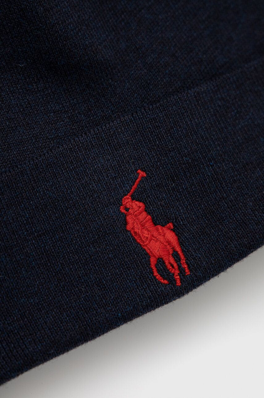 Polo Ralph Lauren Памучна шапка в тъмносиньо с фина плетка от памук - Pepit.bg