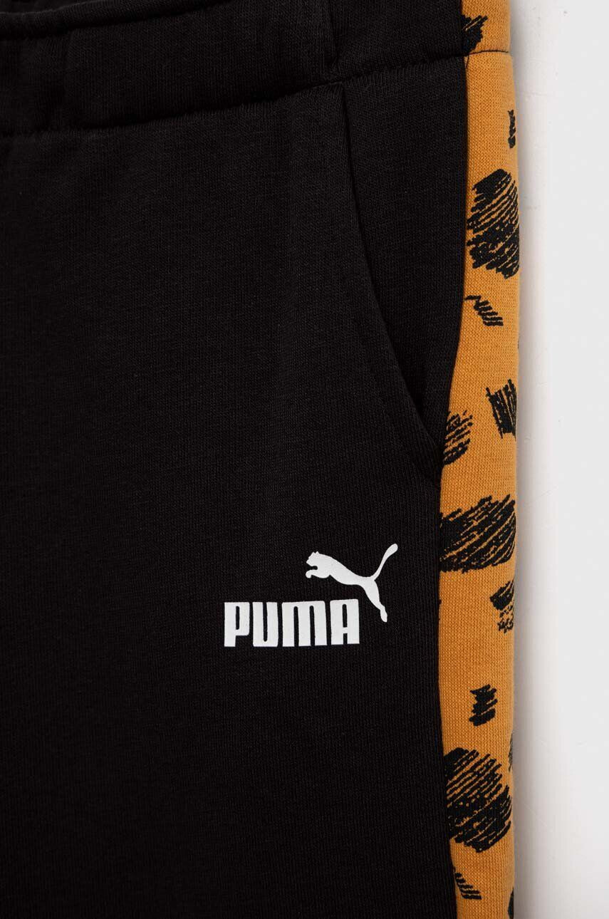 Puma Детски спортен панталон ESS+ MATES Sweatpants TR в черно с десен - Pepit.bg