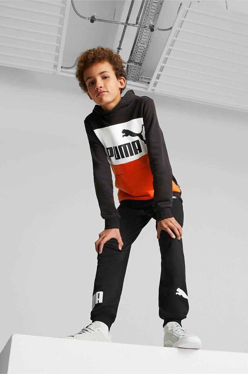 Puma Детски суичър ESS Colorblock Hoodie TR B в черно с качулка с десен - Pepit.bg