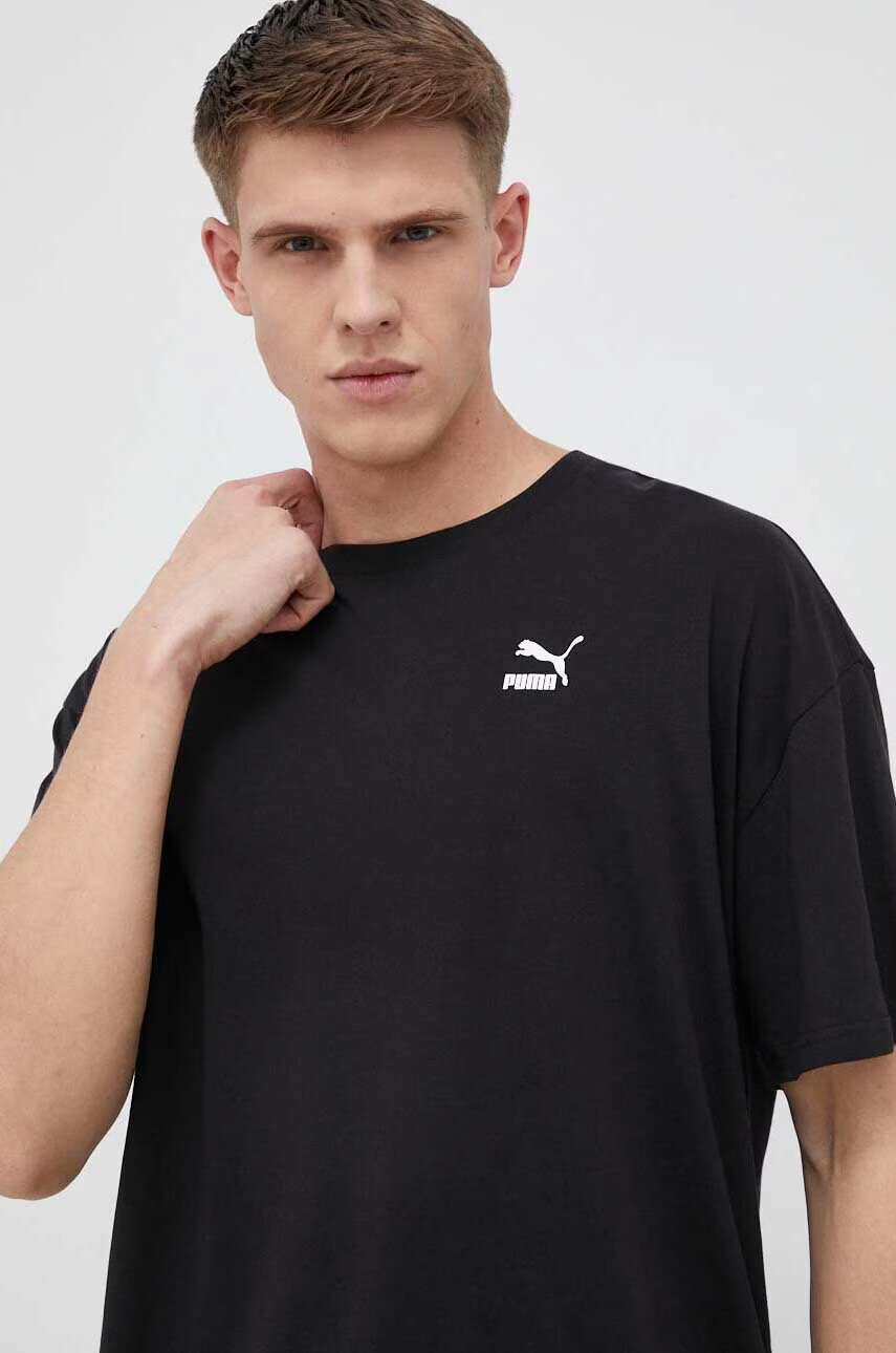 Puma Памучна тениска в черно с изчистен дизайн - Pepit.bg