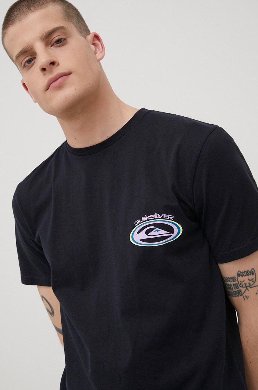 Quiksilver Памучна тениска в черно с принт - Pepit.bg