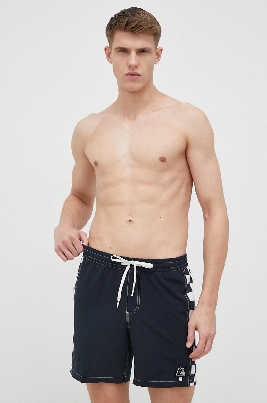 Quiksilver Плувни шорти в черно - Pepit.bg