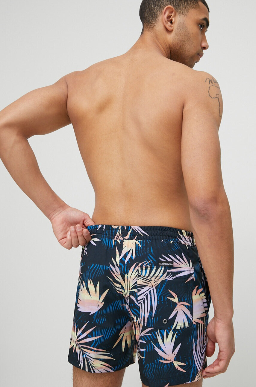Quiksilver Плувни шорти в черно - Pepit.bg