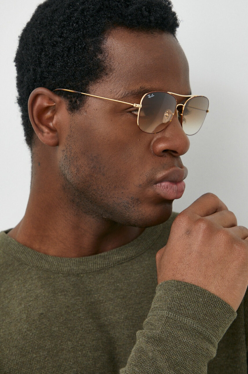 Ray-Ban Слънчеви очила 0RB3799 в кафяво - Pepit.bg