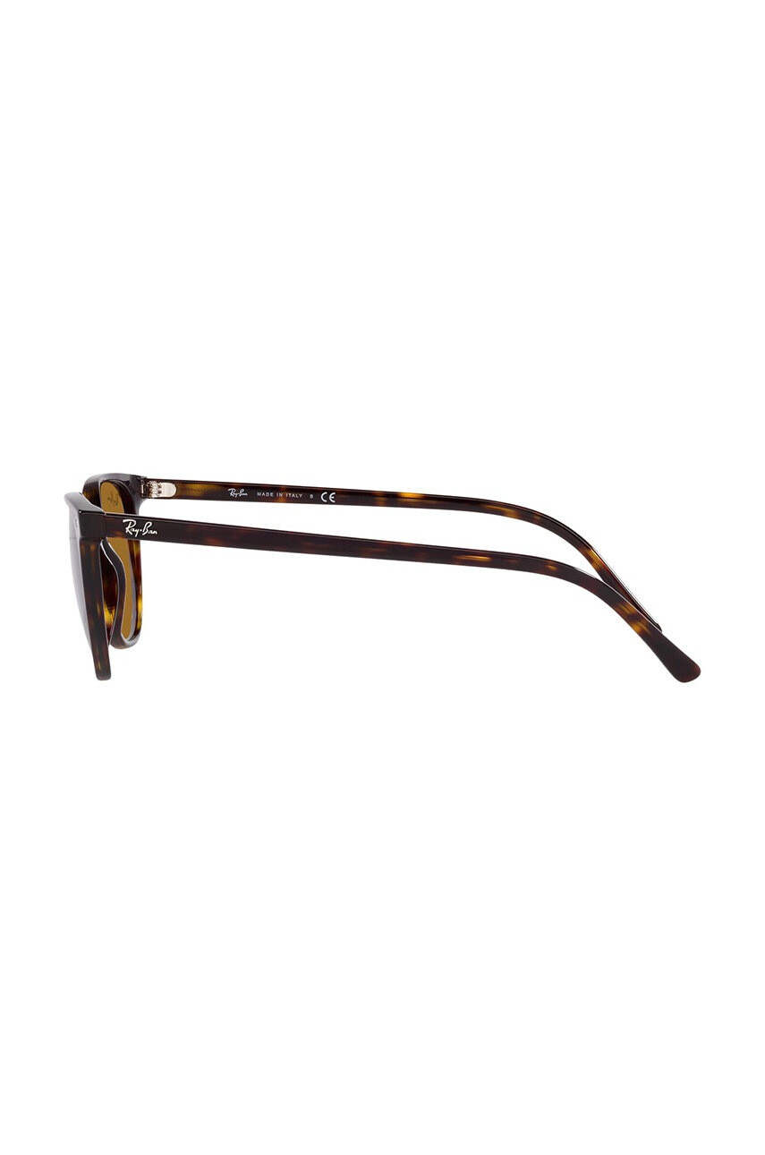 Ray-Ban Слънчеви очила в червено - Pepit.bg
