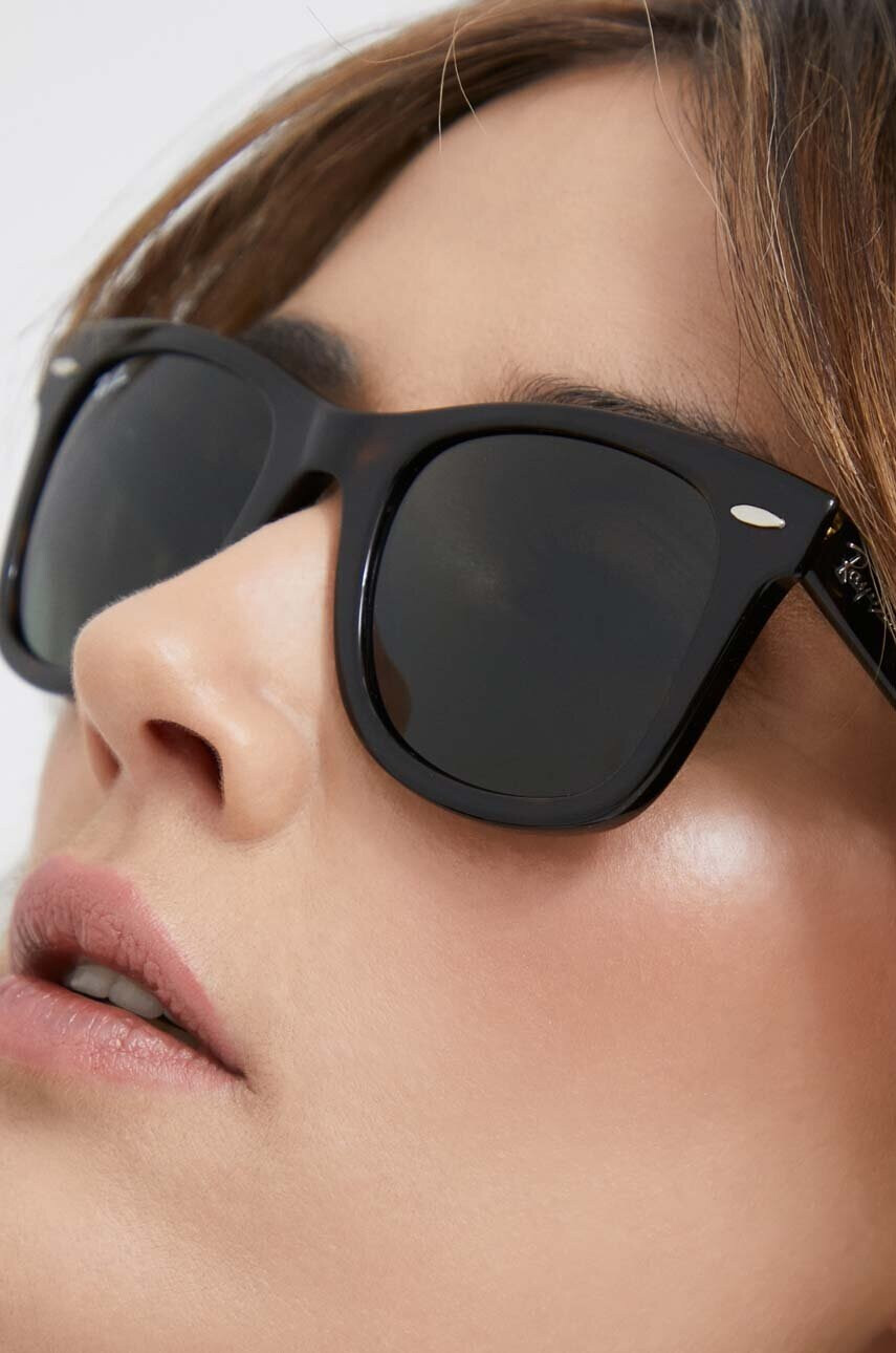 Ray-Ban Слънчеви очила в черно - Pepit.bg