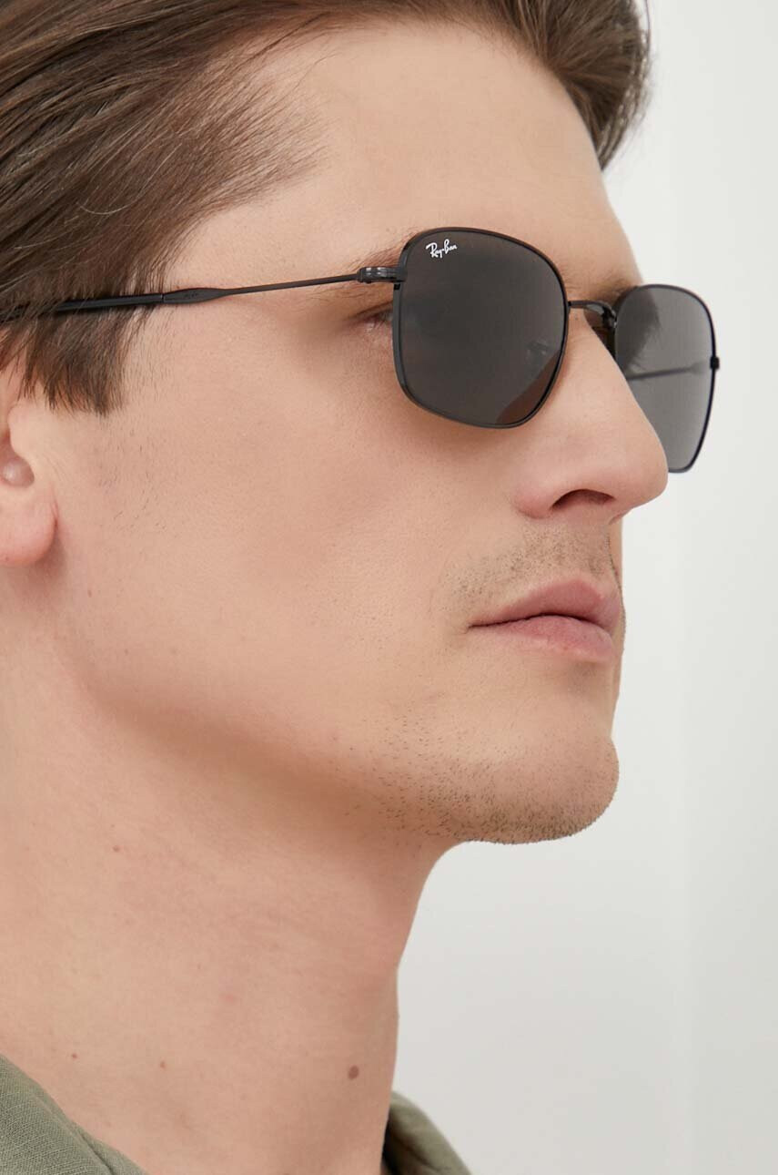 Ray-Ban Слънчеви очила в черно - Pepit.bg
