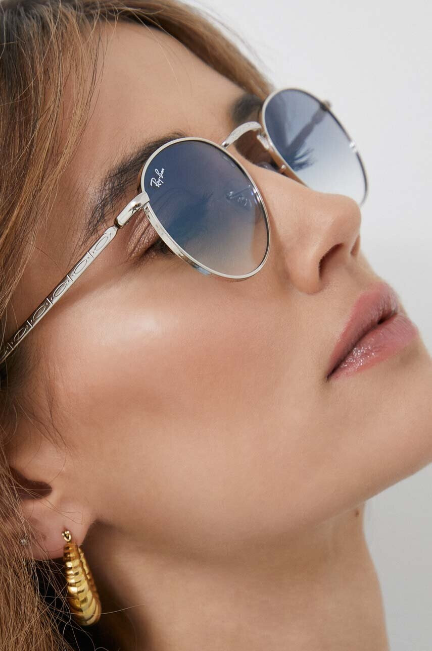 Ray-Ban Слънчеви очила в сребристо - Pepit.bg