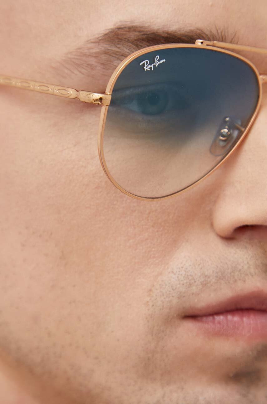 Ray-Ban Слънчеви очила в жълто - Pepit.bg