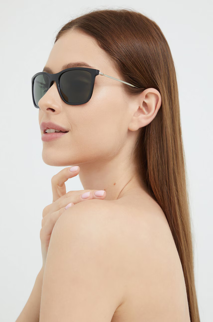 Ray-Ban Слънчеви очила дамски в черно - Pepit.bg