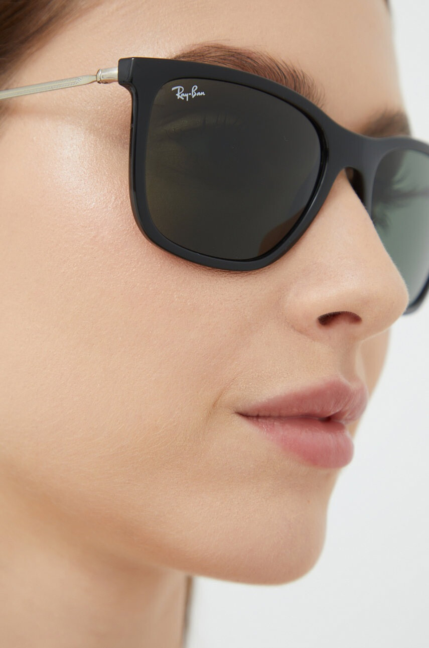 Ray-Ban Слънчеви очила дамски в черно - Pepit.bg