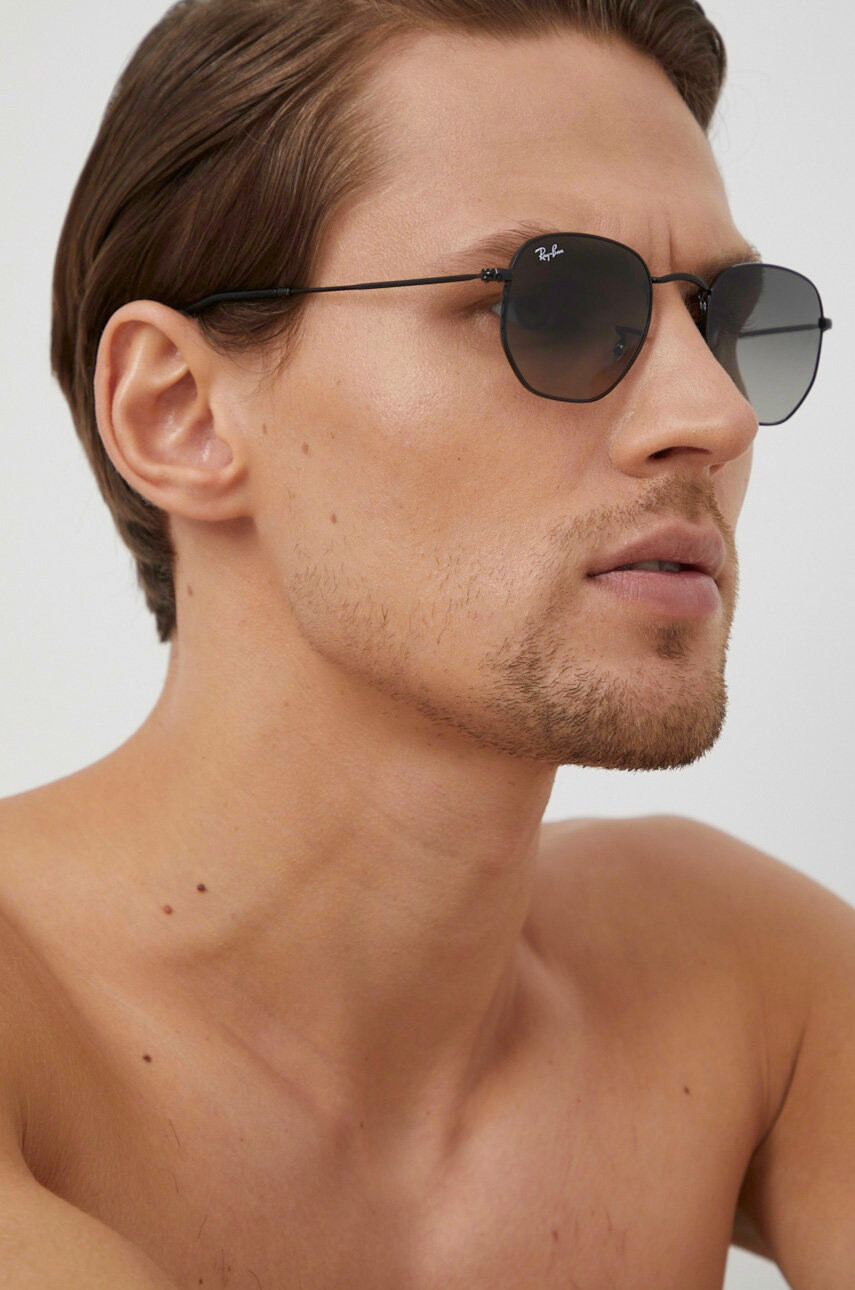 Ray-Ban Слънчеви очила в черно - Pepit.bg