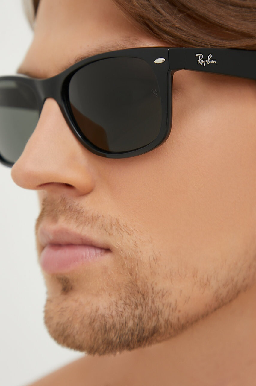 Ray-Ban Слънчеви очила в черно - Pepit.bg