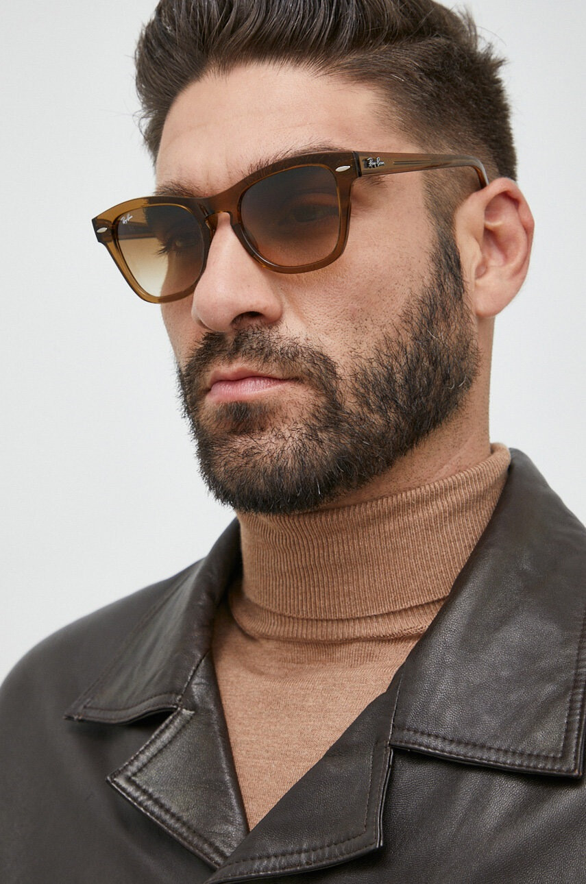 Ray-Ban Слънчеви очила в кафяво - Pepit.bg