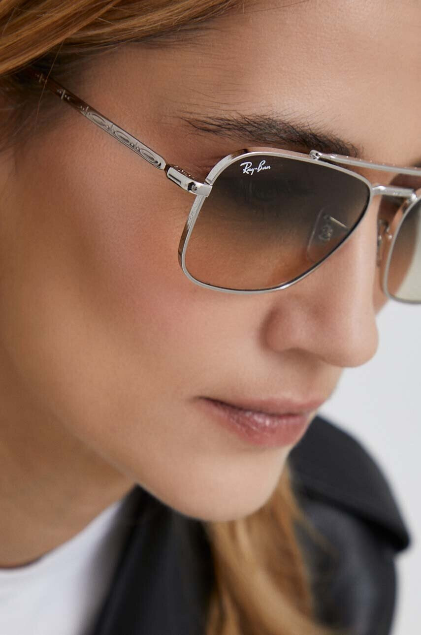 Ray-Ban Слънчеви очила в сребристо - Pepit.bg