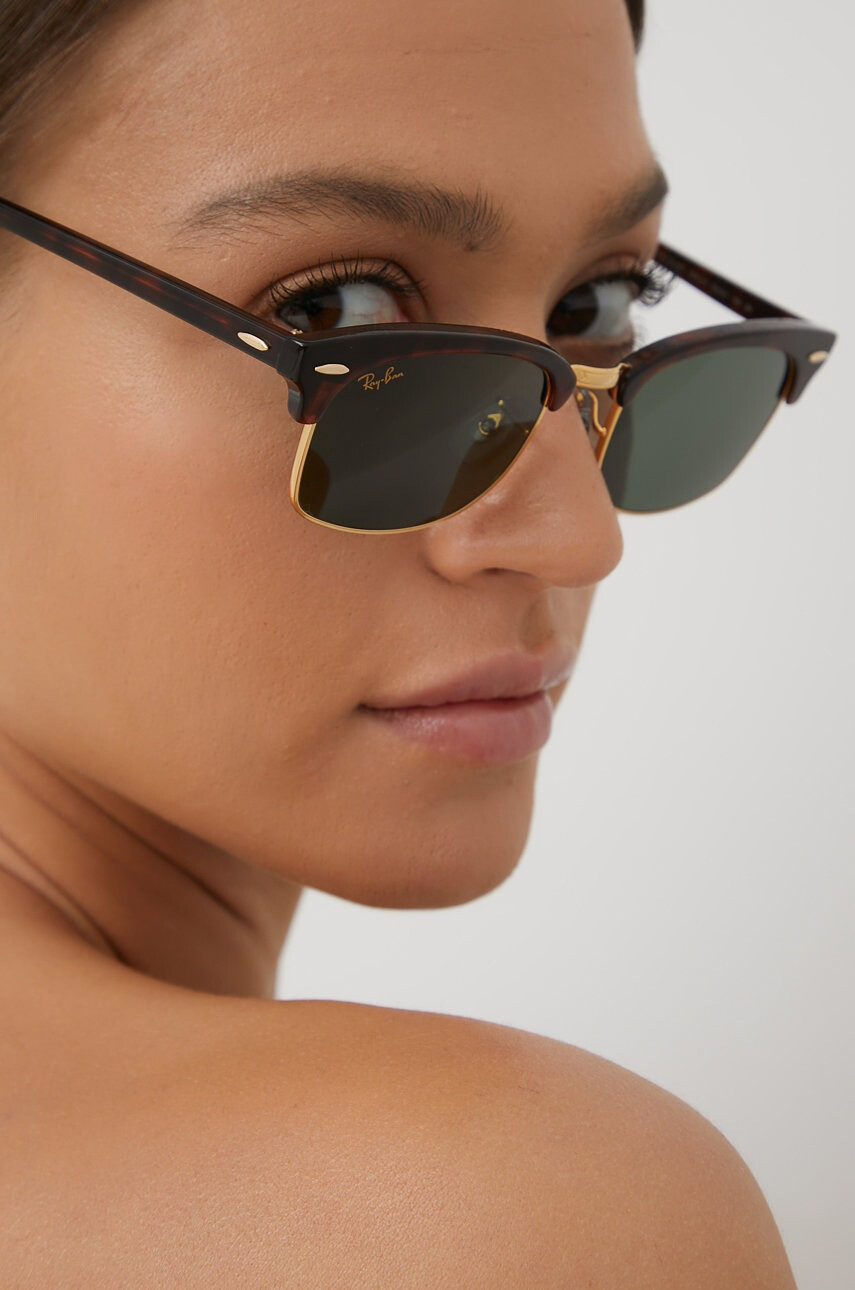 Ray-Ban Слънчеви очила CLUBMASTER SQUARE - Pepit.bg