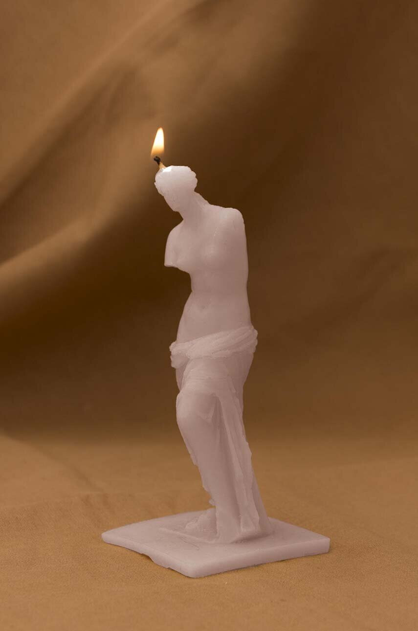 Really Nice Things Декоративна свещ Venus Candle - Pepit.bg