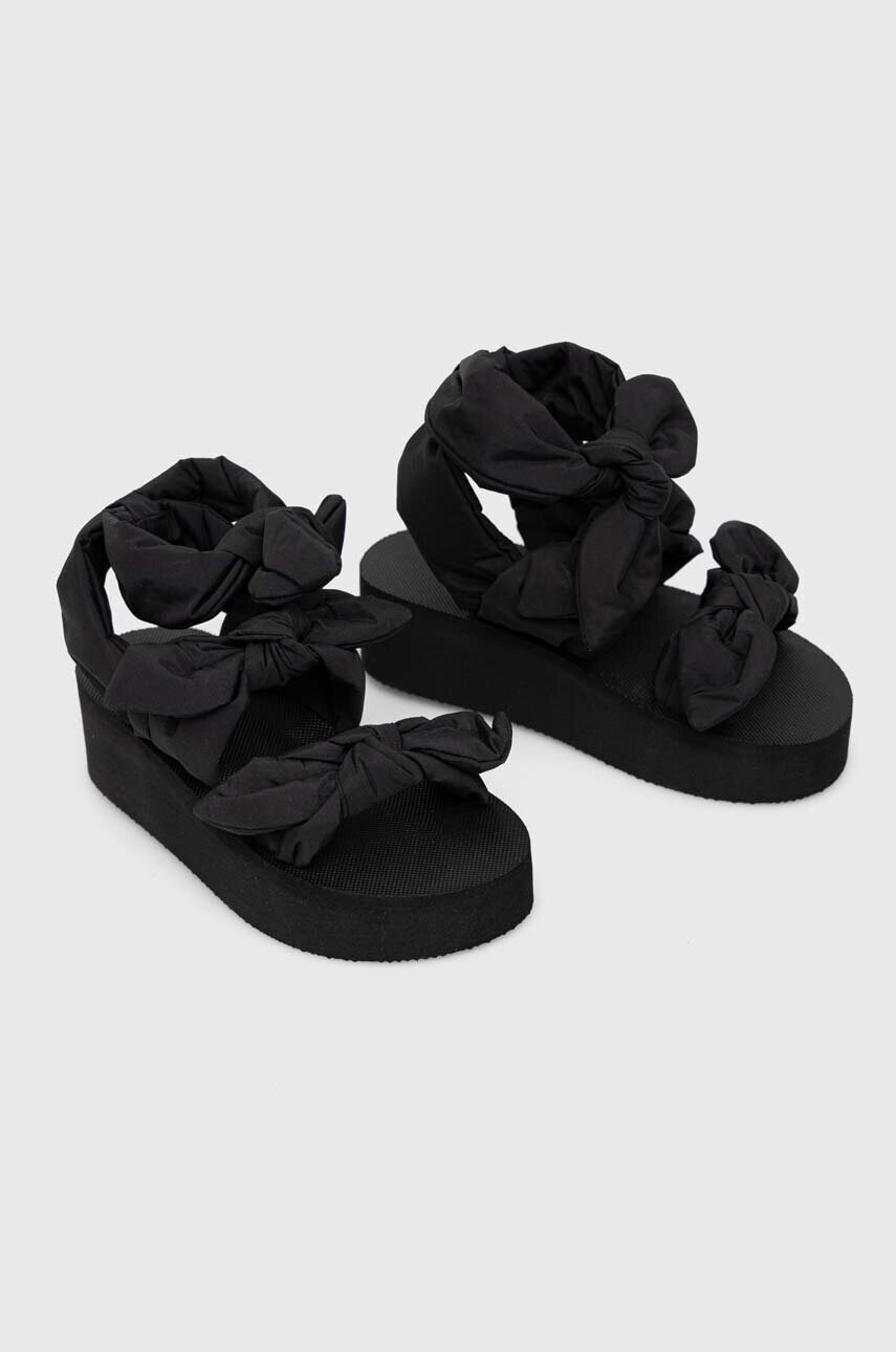 Red Valentino Сандали в черно с платформа 2Q0S0H03ZGV - Pepit.bg