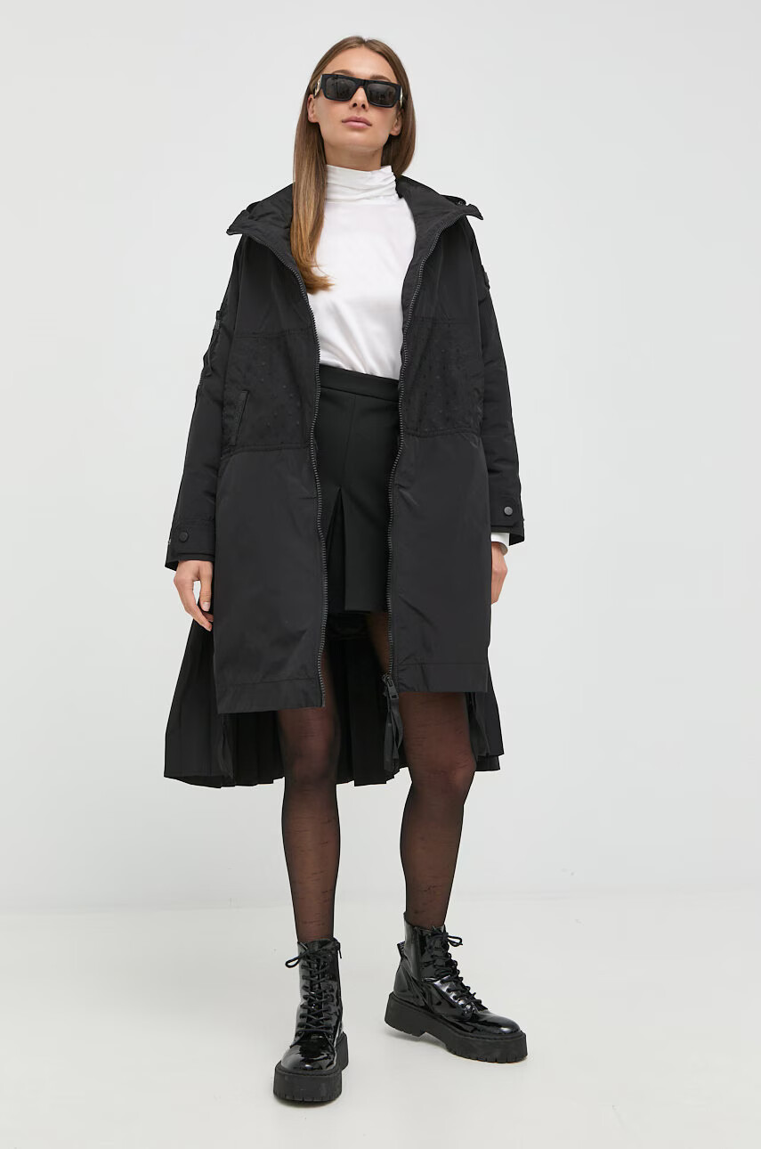 Red Valentino Яке - Pepit.bg