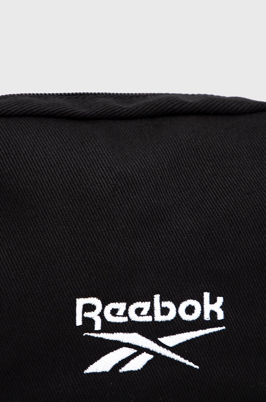 Reebok Classic Чанта през рамо HC4365 в черно - Pepit.bg