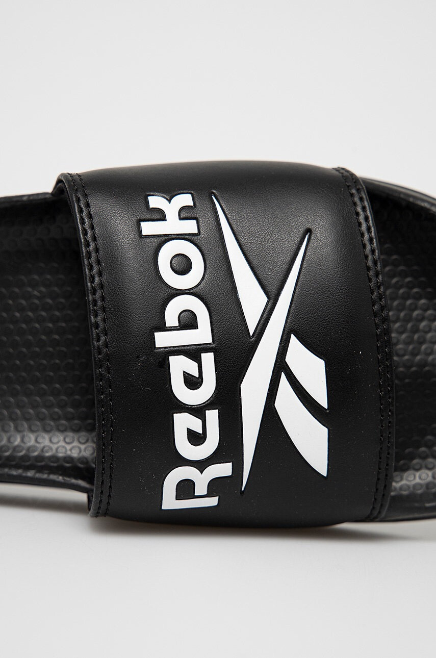 Reebok Classic Чехли в сиво - Pepit.bg