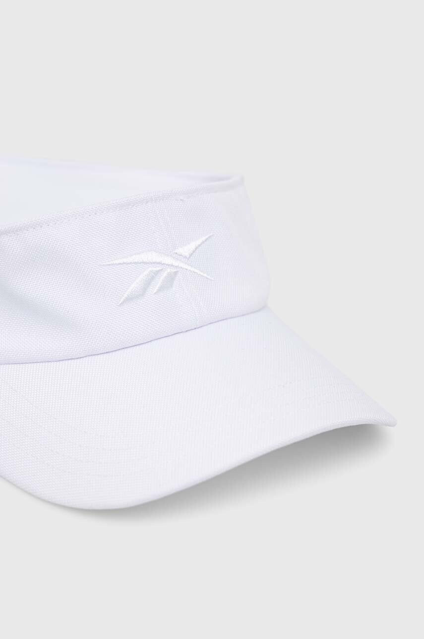 Reebok Classic Козирка в бяло с изчистен дизайн - Pepit.bg