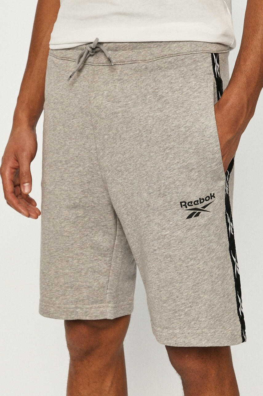 Reebok Къси панталони - Pepit.bg