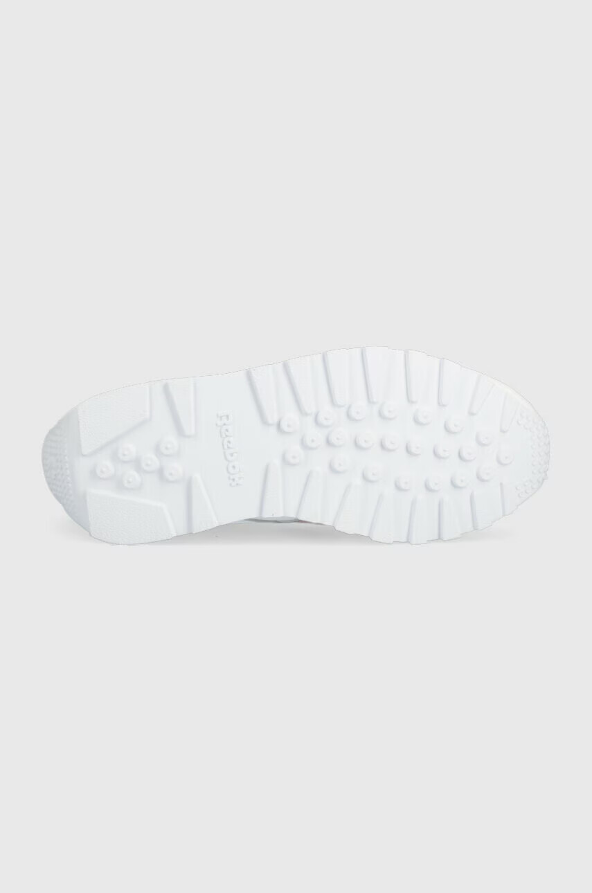 Reebok Маратонки в бяло - Pepit.bg