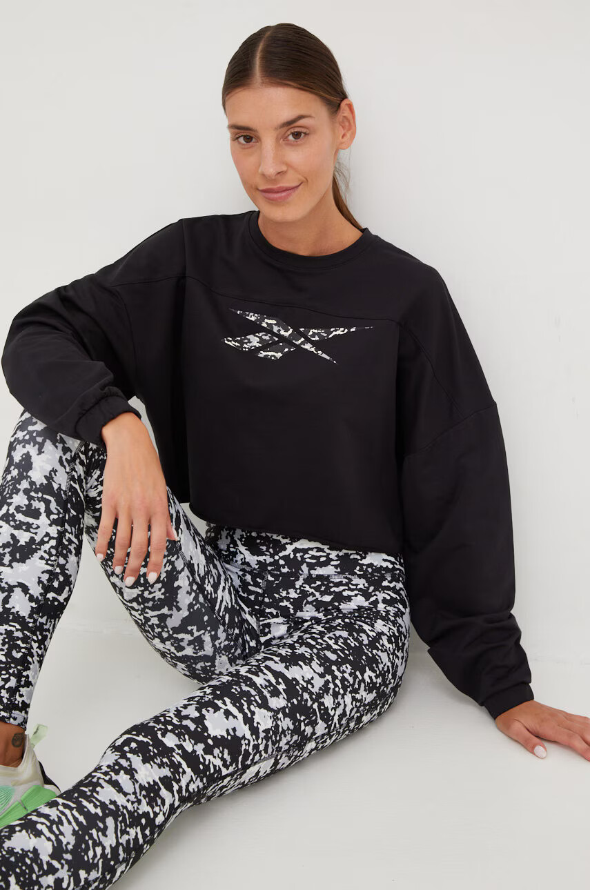Reebok Спортен суичър Modern Safari в черно с принт - Pepit.bg