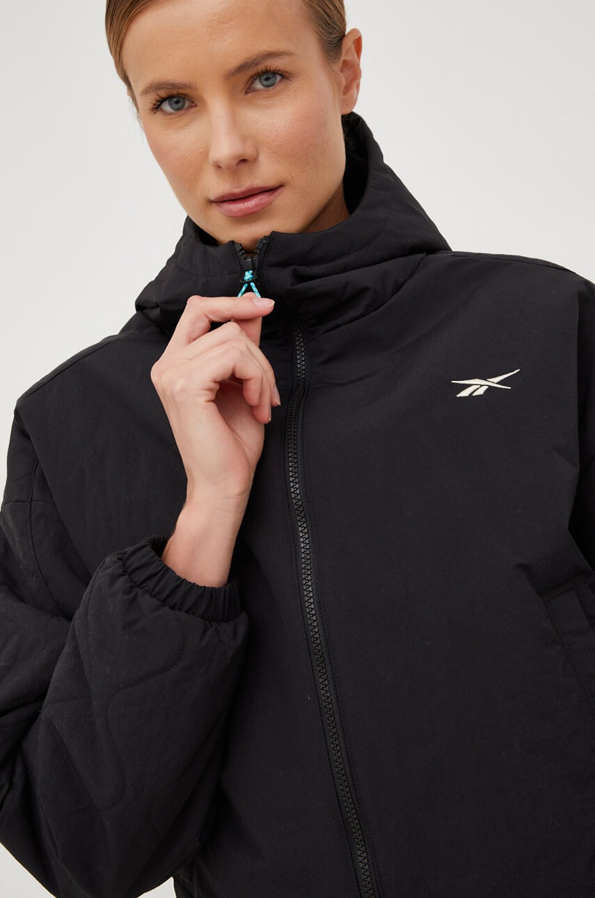 Reebok Яке - Pepit.bg