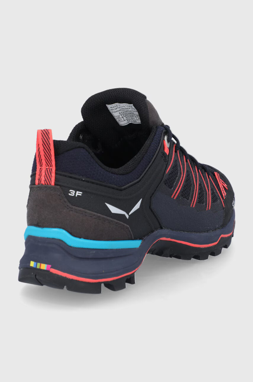Salewa Обувки Mtn Trainer Lite в тъмносиньо с лека изолация - Pepit.bg