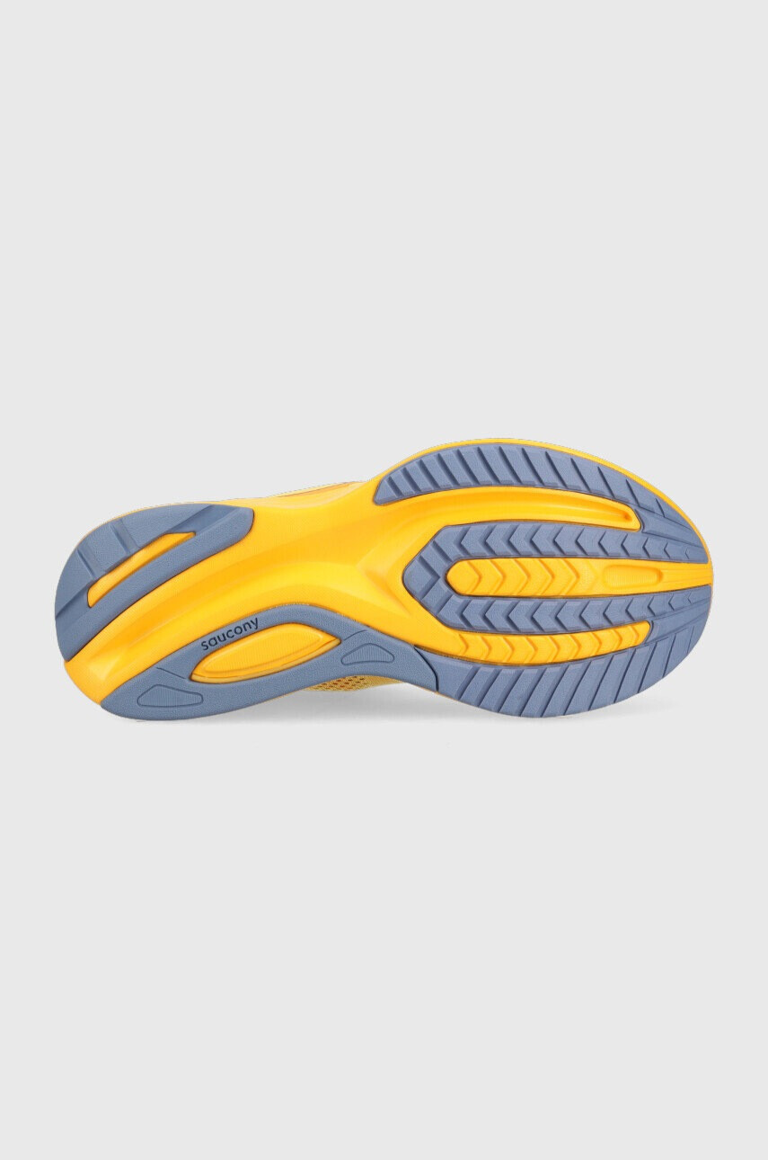Saucony Обувки за бягане Guide 15 в оранжево - Pepit.bg