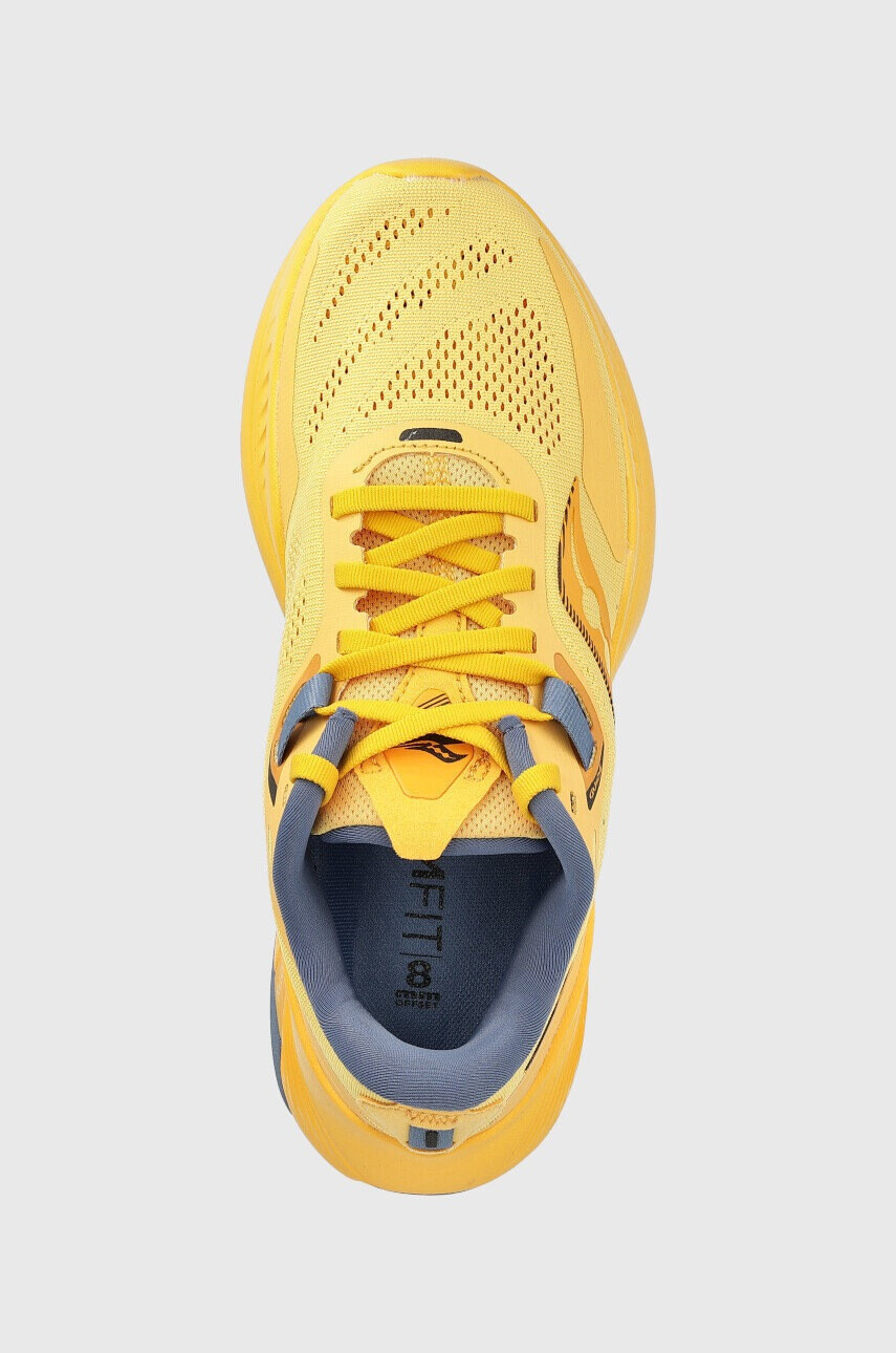 Saucony Обувки за бягане Guide 15 в оранжево - Pepit.bg