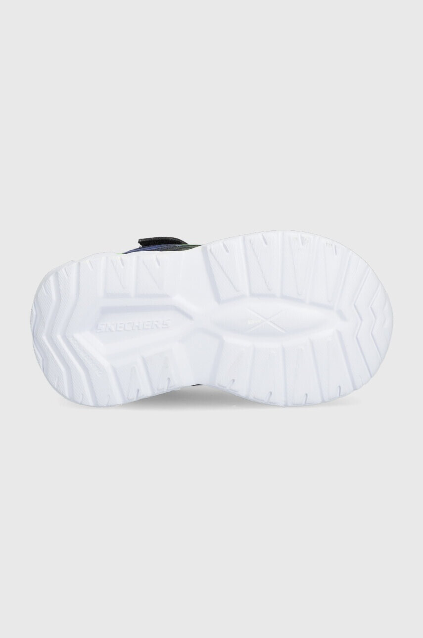 Skechers Детски маратонки в черно - Pepit.bg