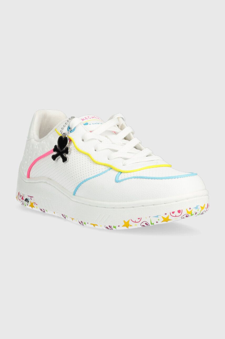 Skechers Маратонки x Tokidoki в бяло - Pepit.bg