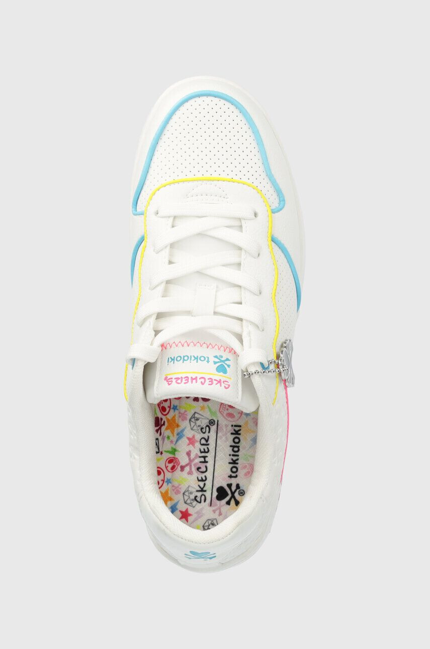 Skechers Маратонки x Tokidoki в бяло - Pepit.bg