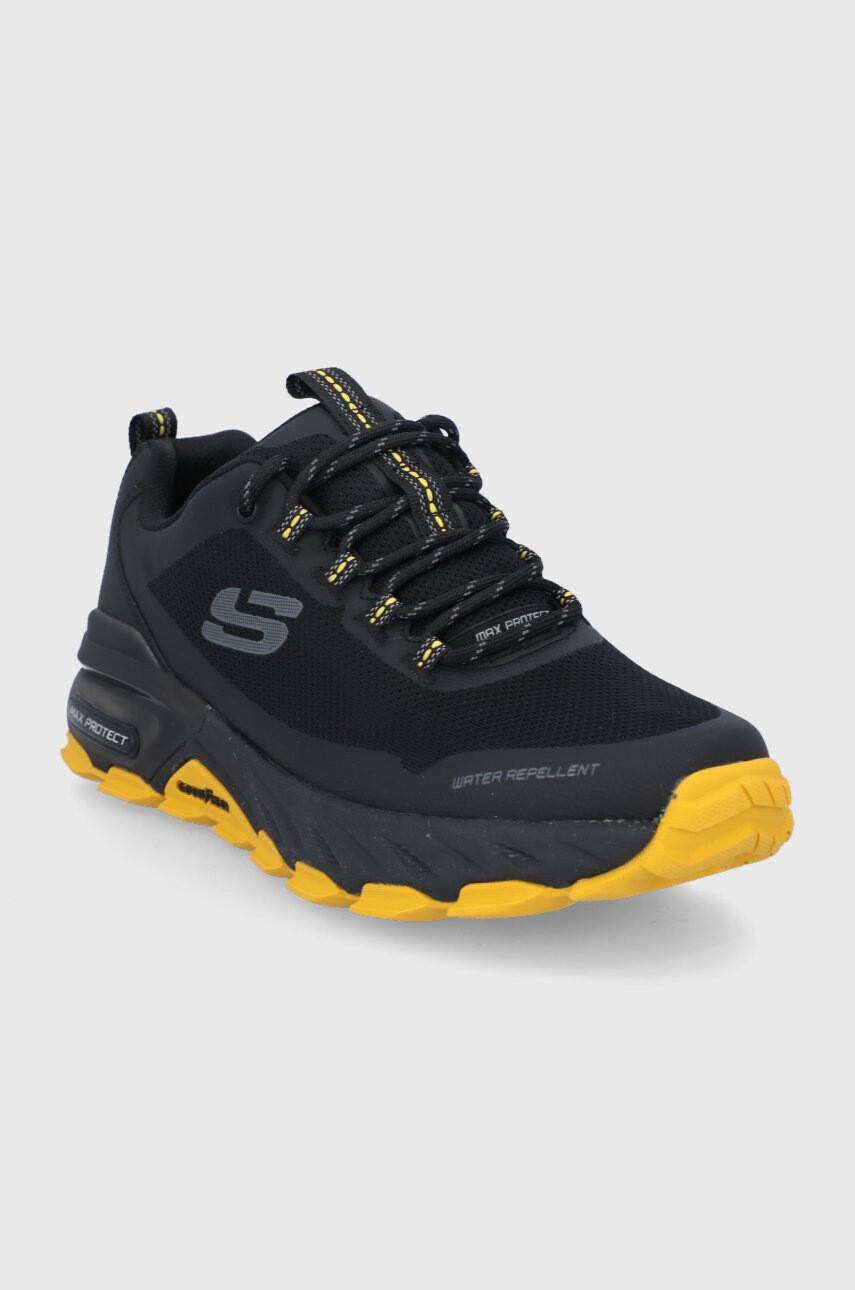 Skechers Обувки в черно - Pepit.bg