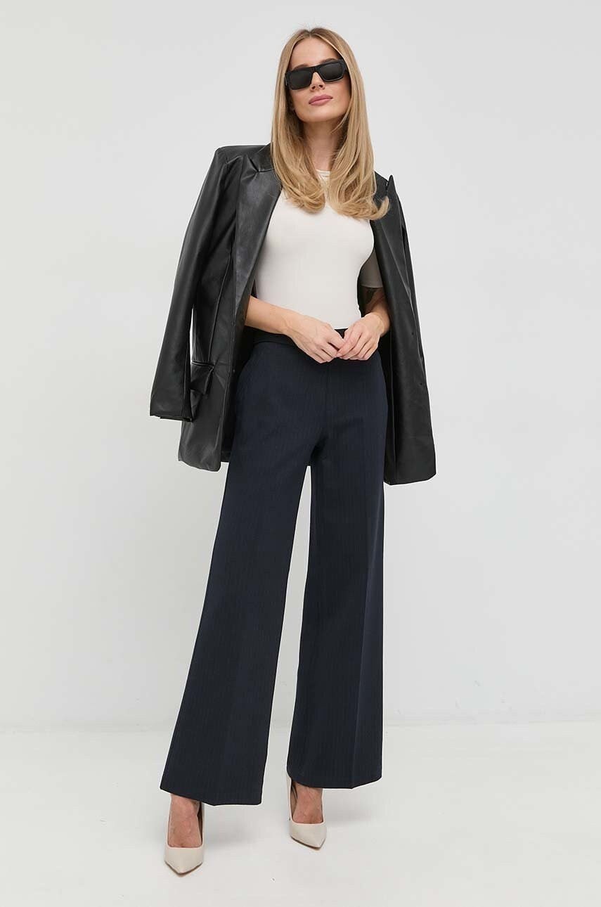 Spanx Боди Suit Yourself Ribbed Short дамско в бяло - Pepit.bg