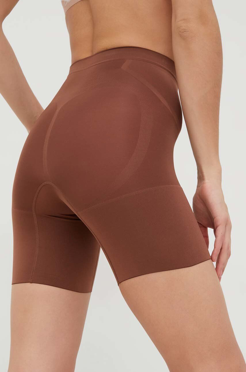 Spanx Оформящ къс клин Oncore Mid-Thigh - Pepit.bg