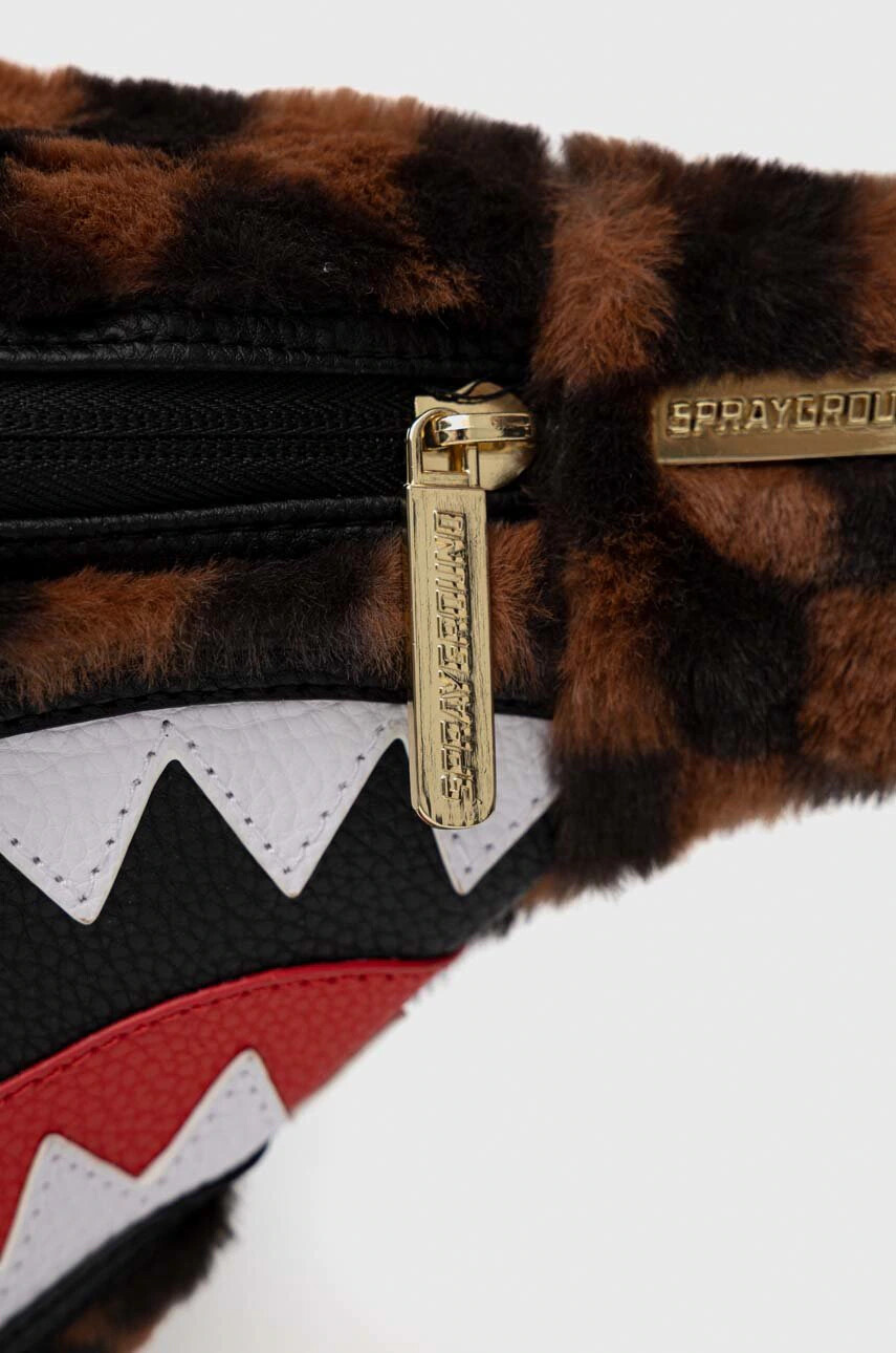 Sprayground Чанта за кръст в кафяво - Pepit.bg