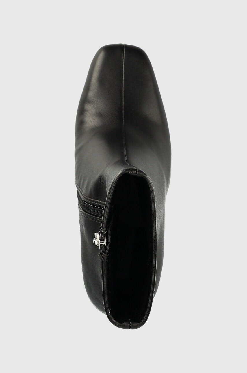 Steve Madden Боти Fulton в черно с висок ток - Pepit.bg