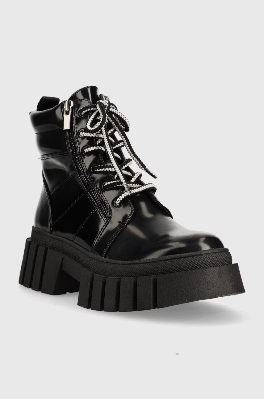Steve Madden Боти Incredible в черно с платформа с лека изолация - Pepit.bg