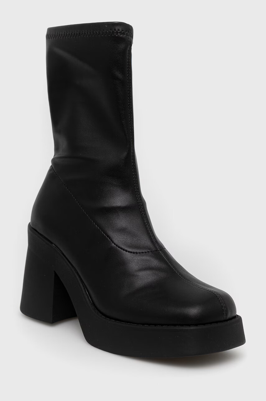 Steve Madden Боти Overcast в черно с платформа - Pepit.bg