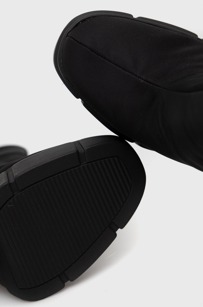 Steve Madden Боти Riseup в черно с висок ток - Pepit.bg