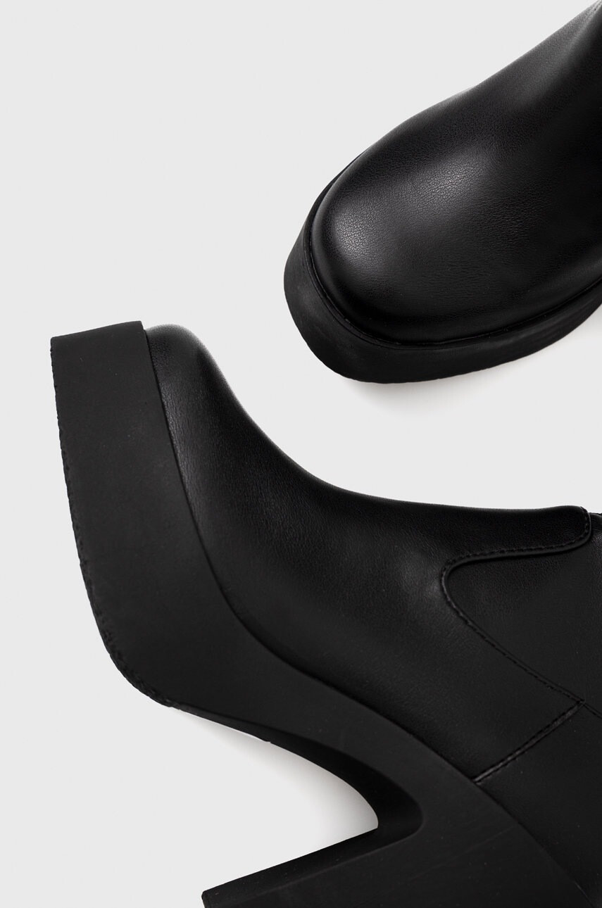 Steve Madden Ботуши Clifftop в черно с висок ток - Pepit.bg